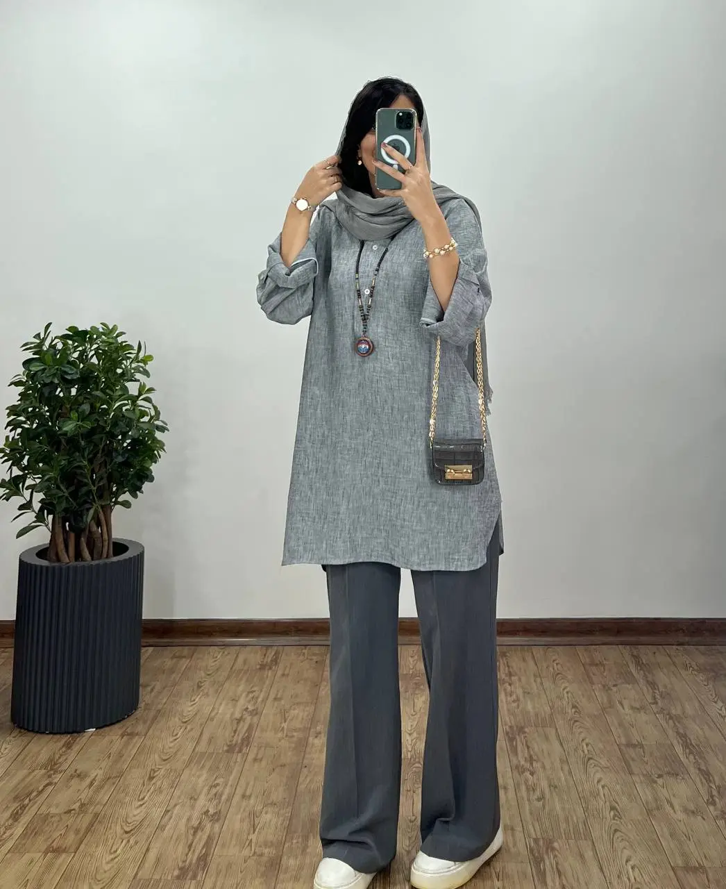 مانتو جلو بسته لینن لیانا کد 3262